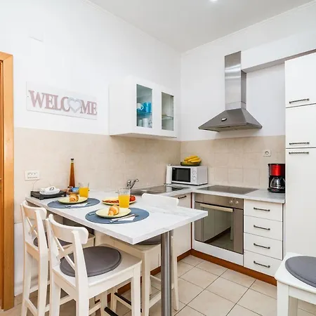 Apartament Larissa