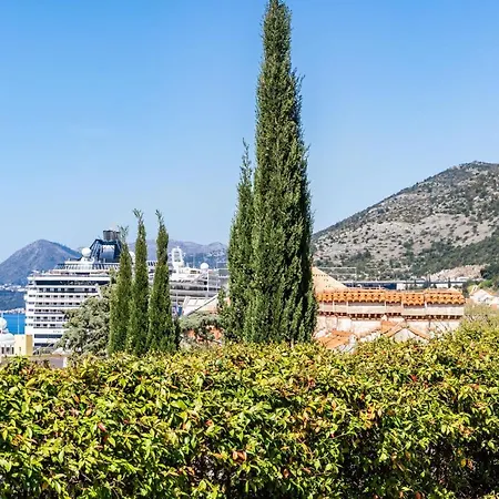 Apartament Larissa