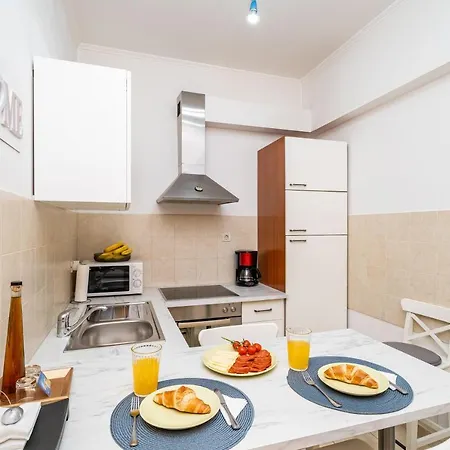 Larissa Apartament