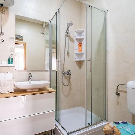 Apartament Larissa