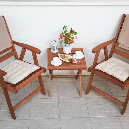 Apartament Larissa