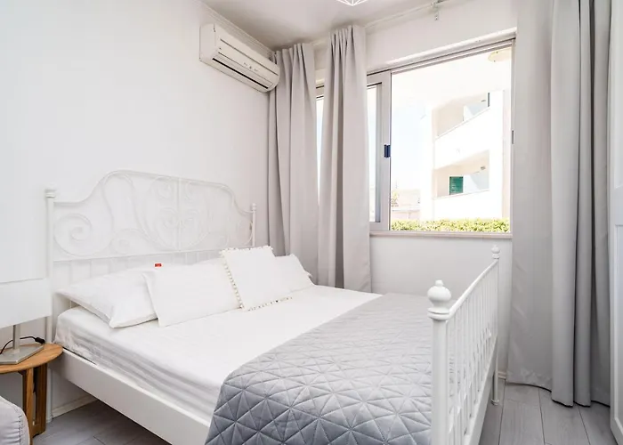 Larissa Appartement *