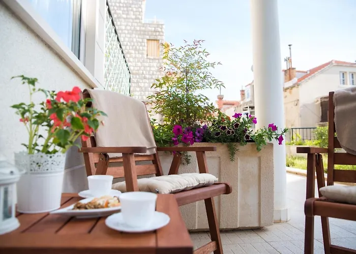 Larissa Dubrovnik