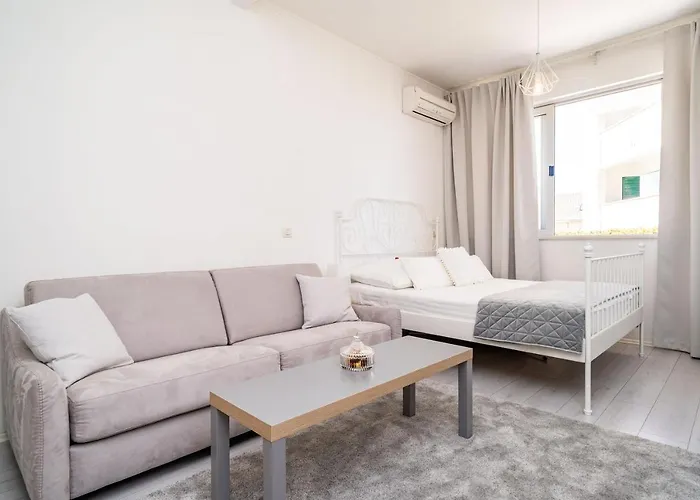 Larissa * Dubrovník